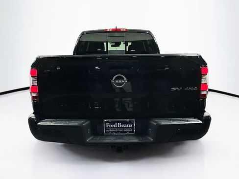 Certified 2023 Nissan Frontier SV w/ SV Convenience Package AWD/4WD image 8