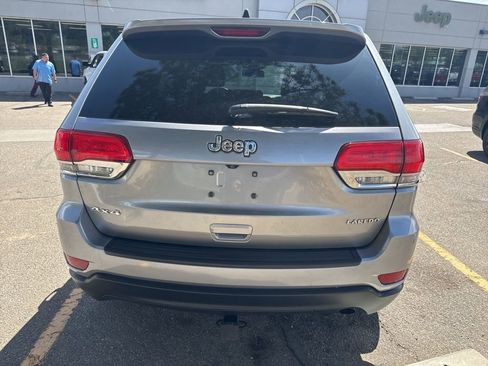 Used 2016 Jeep Grand Cherokee Laredo image 8