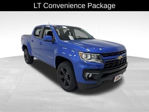 Certified 2022 Chevrolet Colorado LT w/ Luxury Package AWD/4WD image 6