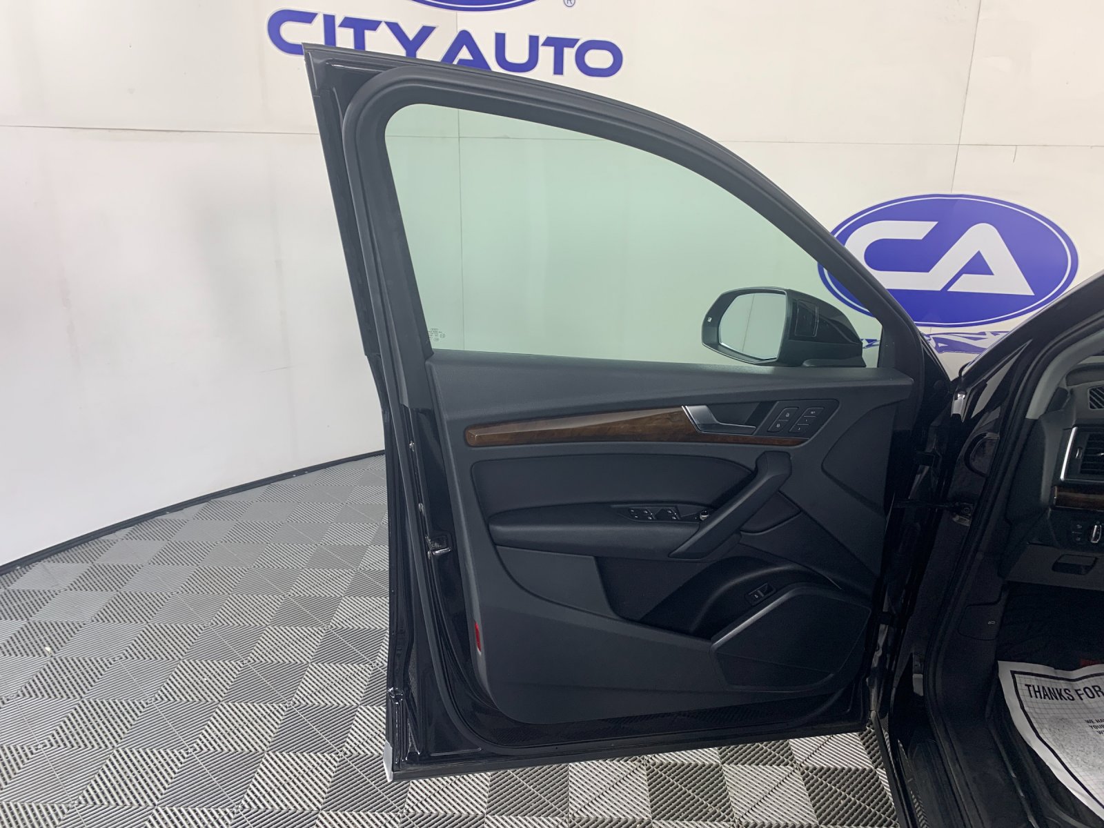 Used 2020 Audi Q5 2.0T Premium AWD/4WD image 13