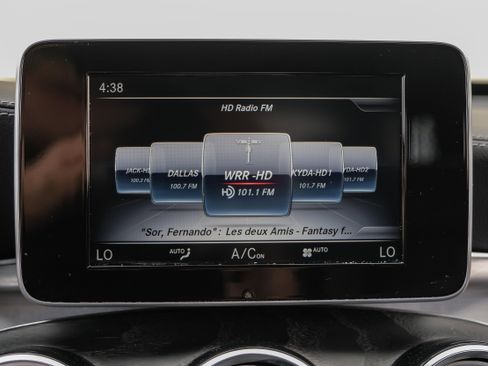 Used 2019 Mercedes-Benz GLC 43 AMG 4MATIC image 27