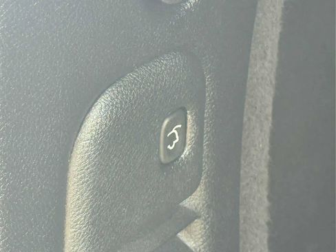 Used 2023 Dodge Durango GT AWD/4WD image 49