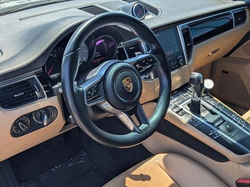 Used 2017 Porsche Macan S AWD/4WD image 10