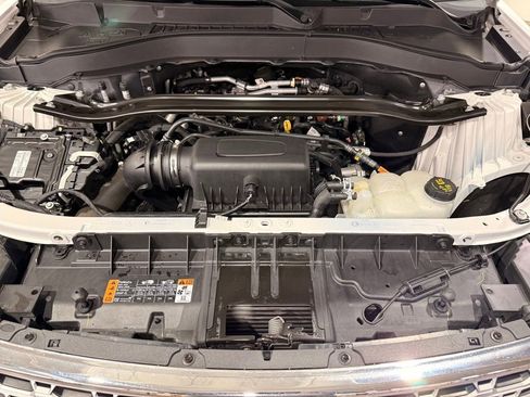 Used 2021 Ford Explorer Limited w/ Equipment Group 301A image 6