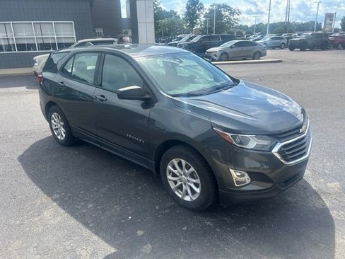 Used 2019 Chevrolet Equinox LS FWD image 1