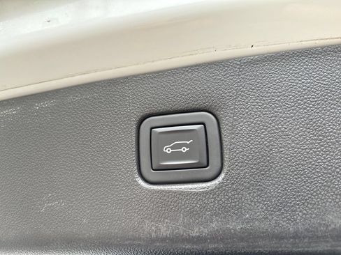 Certified 2024 Chevrolet Blazer LT w/ Midnight/Sport Edition FWD image 34