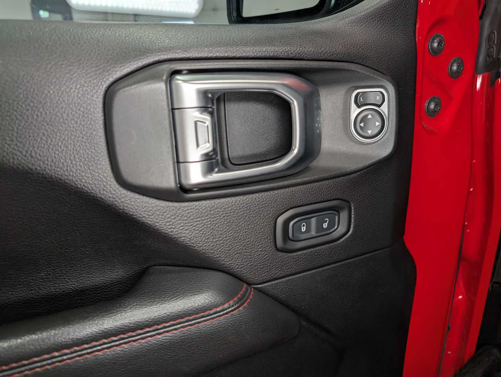 Used 2020 Jeep Gladiator Rubicon AWD/4WD image 42