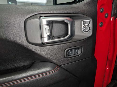 Used 2020 Jeep Gladiator Rubicon AWD/4WD image 42