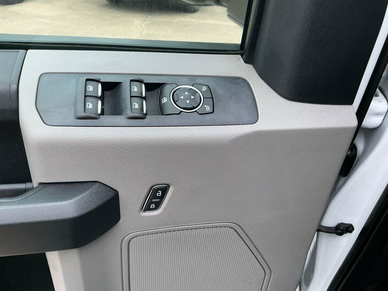 Used 2021 Ford F250 XL w/ Power Equipment Group AWD/4WD image 13