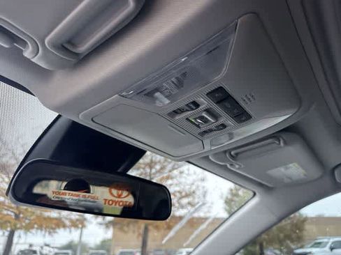 Used 2025 Toyota RAV4 XLE Premium image 25