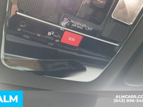 Used 2025 Hyundai Santa Fe Calligraphy FWD image 17