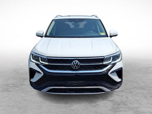 Used 2022 Volkswagen Taos SEL AWD/4WD image 8