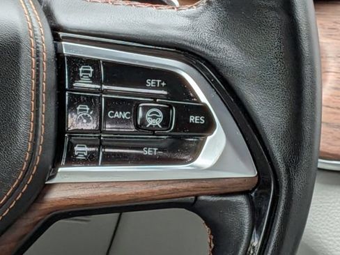 Certified 2023 Jeep Grand Cherokee Summit AWD/4WD image 19