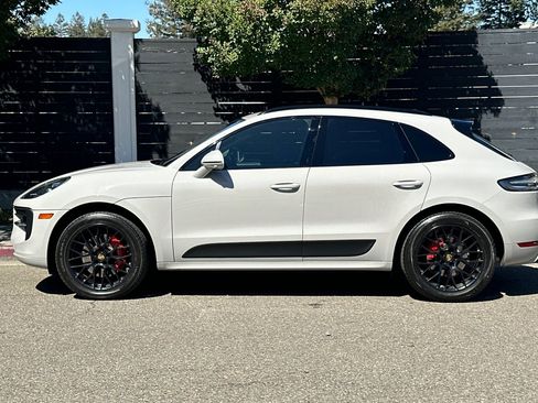 Used 2021 Porsche Macan GTS AWD/4WD image 2