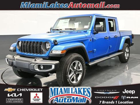 Used 2024 Jeep Gladiator Sport w/ Premium Package image 1
