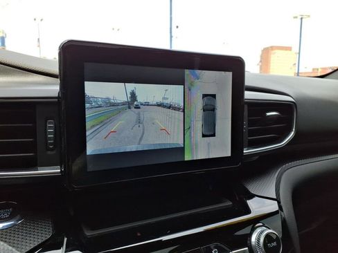 Used 2022 Ford Explorer ST w/ Equipment Group 401A AWD/4WD image 23