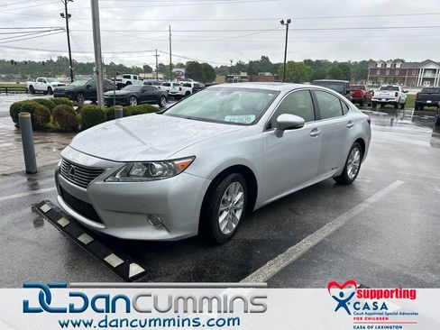 Used 2013 Lexus ES 300h w/ Premium Pkg FWD image 1