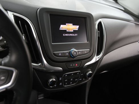Certified 2022 Chevrolet Equinox LT image 9