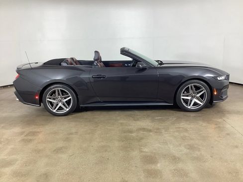 Used 2024 Ford Mustang Premium RWD image 4
