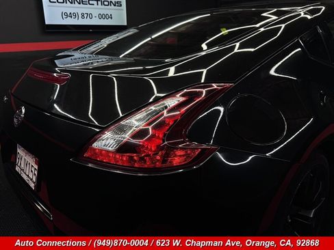 Used 2020 Nissan 370Z Coupe RWD image 23