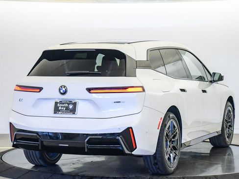 New 2026 BMW iX xDrive45 w/ M Sport Package AWD/4WD image 5