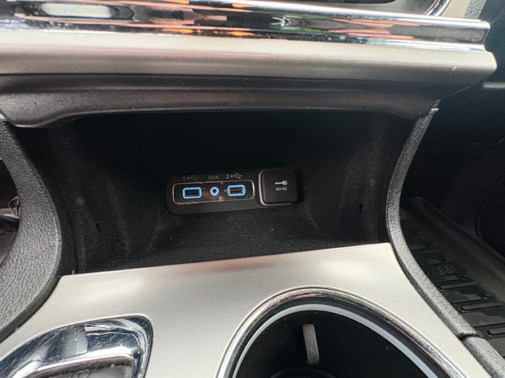 Certified 2021 Jeep Grand Cherokee Laredo AWD/4WD image 26