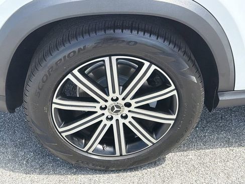 Certified 2024 Mercedes-Benz GLE 350 4MATIC image 18
