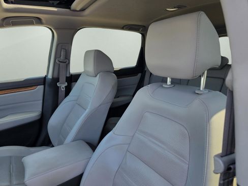 Used 2020 Honda CR-V Touring image 18