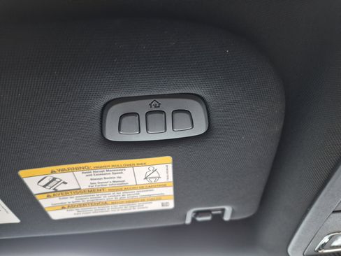 Used 2024 Ford F250 Platinum w/ Tremor Off-Road Package image 49