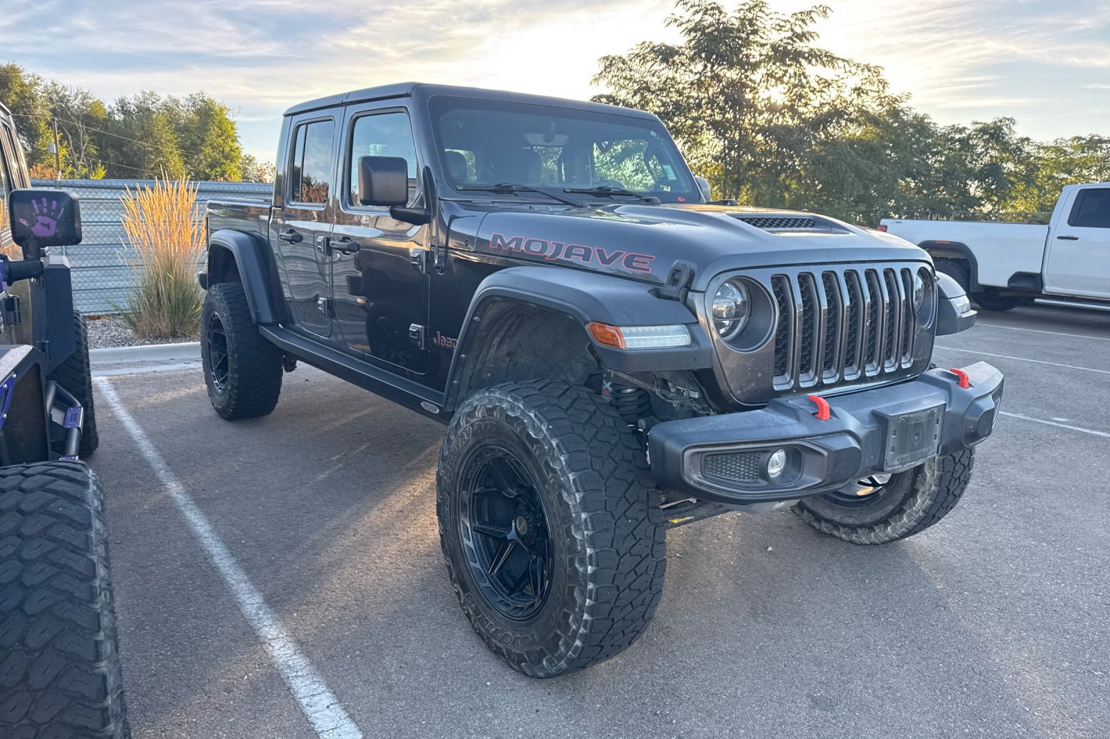 Used 2021 Jeep Gladiator Mojave AWD/4WD image 2