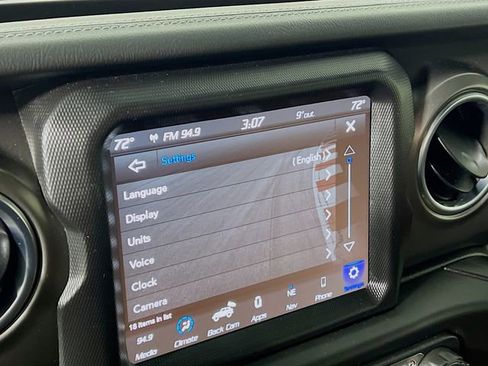 Used 2022 Jeep Wrangler Unlimited Rubicon w/ Steel Bumper Group image 14