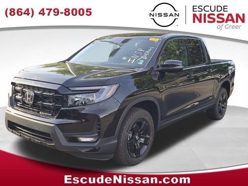Used 2024 Honda Ridgeline Black Edition image 3