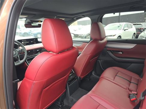 New 2026 MAZDA CX-70 3.3 Turbo w/ Premium Plus Pkg image 16