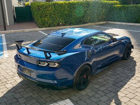 Used 2019 Chevrolet Camaro ZL1 image 29