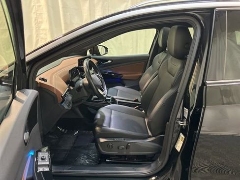 Certified 2021 Volkswagen ID.4 Pro S w/ Gradient Package image 13