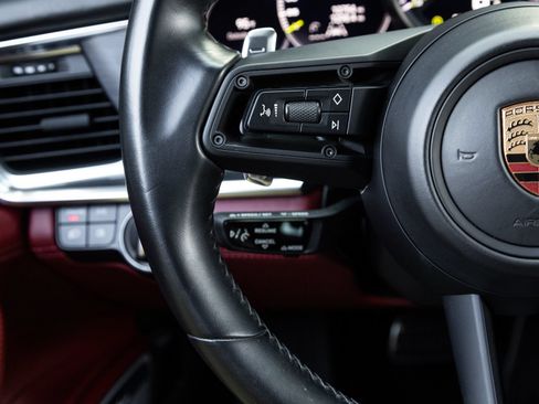 Certified 2022 Porsche Panamera Turbo S AWD/4WD image 15