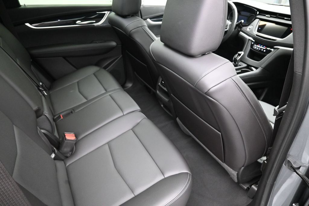 Used 2024 Cadillac XT5 Premium Luxury AWD/4WD image 27