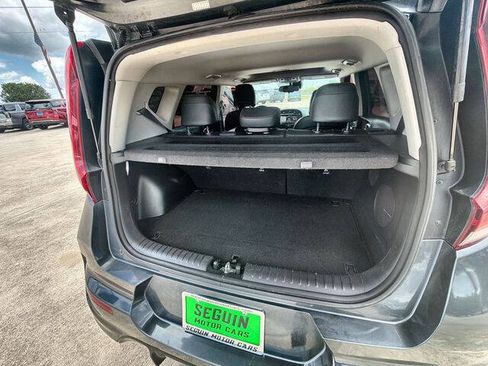 Used 2020 Kia Soul GT-Line Turbo FWD image 24