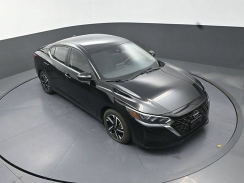 Used 2024 Nissan Sentra SV FWD image 23