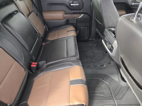 Used 2019 Chevrolet Silverado 1500 High Country AWD/4WD image 34