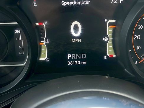 Used 2025 Jeep Wrangler Unlimited Sahara AWD/4WD image 14