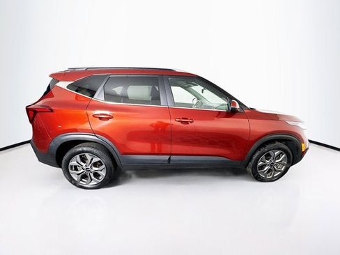 Used 2024 Kia Seltos S image 4