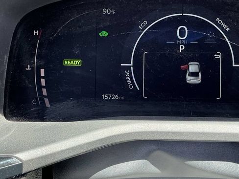 Used 2025 Toyota Camry SE FWD image 14