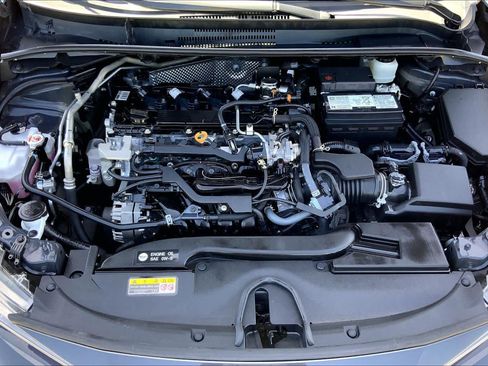 Used 2024 Toyota Corolla LE FWD image 31