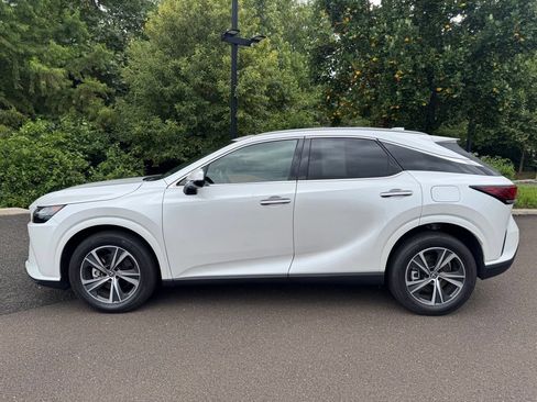 Used 2025 Lexus RX 350 Premium AWD/4WD image 2