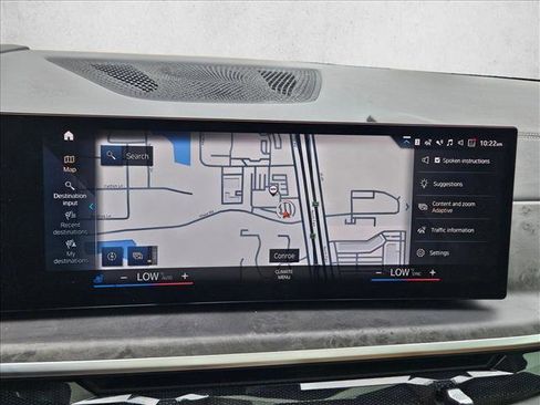 Used 2023 BMW X7 xDrive40i w/ Premium Package image 12