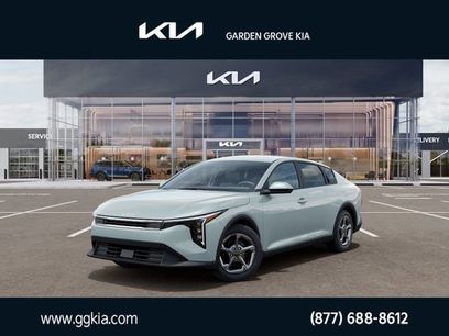 New 2026 Kia K4 LXS