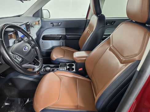Used 2022 Ford Maverick Lariat w/ Lariat Luxury Package FWD image 3