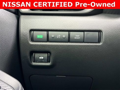 Used 2023 Nissan Sentra S image 31