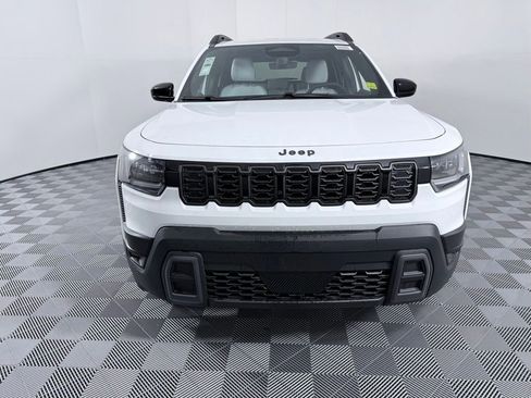 New 2026 Jeep Cherokee Laredo image 3